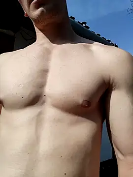 MrThomas31 online show from 04/15/26, 01:48