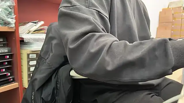 suwonsub online show from 11/12/25, 01:54