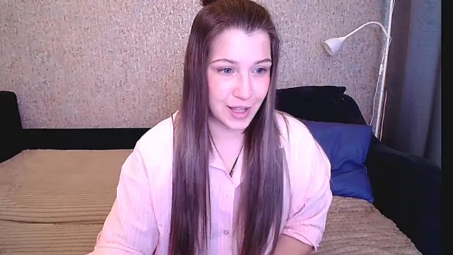 CherryZlata online show from 11/28/25, 07:52