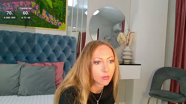 SiennaPierce online show from 05/14/26, 11:40
