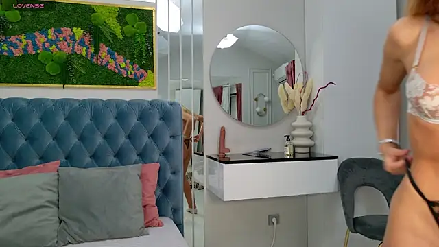 SiennaPierce online show from 11/10/25, 05:23