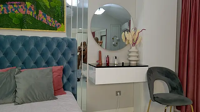 SiennaPierce online show from 01/19/26, 05:22