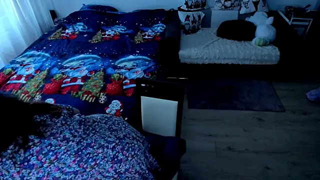 Squirt Kimm online show from 12/04/25, 01:43