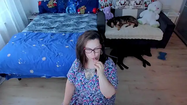 Squirt Kimm online show from 11/30/25, 12:17