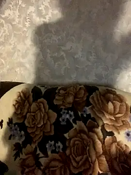 hotsteacher online show from 12/03/25, 01:39