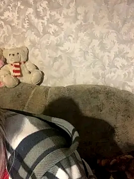 hotsteacher online show from 11/21/25, 03:27