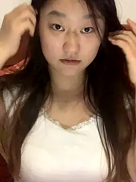 xialuo25 online show from 11/17/25, 07:56