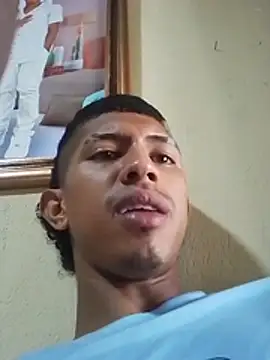 Snapshot of tu_flaco_rico chatting on 01/18/26, 01:47 tu flaco rico online show from 01/18/26, 01:47