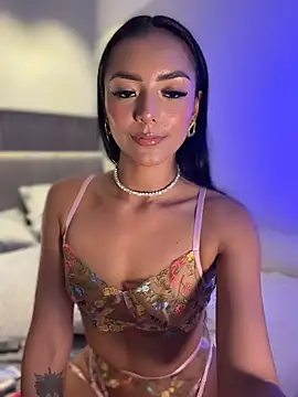 im-isabella online show from 04/18/26, 07:07