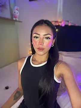 im-isabella online show from 05/20/26, 07:11