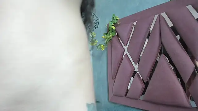 viollettaa  online show from 03/29/26, 06:31