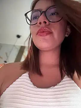 sara calderon online show from 03/18/26, 01:57