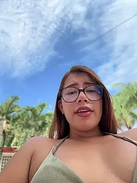 sara calderon online show from 04/14/26, 01:38