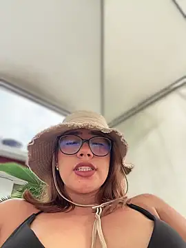 sara calderon online show from 01/08/26, 01:39