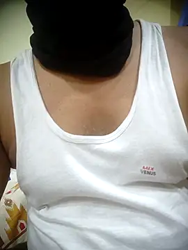 rockyu845 online show from 03/23/26, 05:24