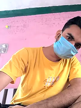 Snapshot of Riyansh_mehta chatting on 10/06/25, 05:19 Riyansh mehta online show from 10/06/25, 05:19