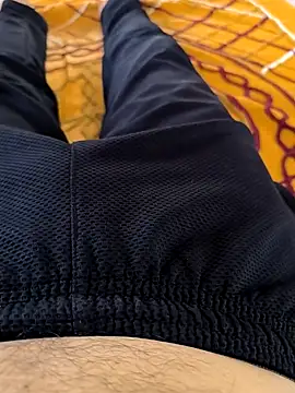 Snapshot of Riyansh_mehta chatting on 09/26/25, 09:05 Riyansh mehta online show from 09/26/25, 09:05