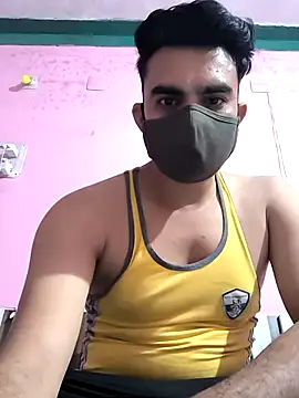 Snapshot of Riyansh_mehta chatting on 10/23/25, 05:33 Riyansh mehta online show from 10/23/25, 05:33