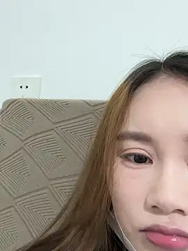 uulove521 online show from 10/21/25, 09:03