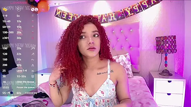 Snapshot of Dancer-Myluu chatting on 10/12/25, 09:05 Dancer-Myluu online show from 10/12/25, 09:05