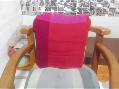 rose-crystal online show from 02/21/26, 12:45