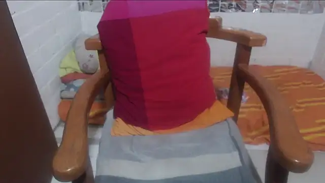 rose-crystal online show from 02/24/26, 12:33