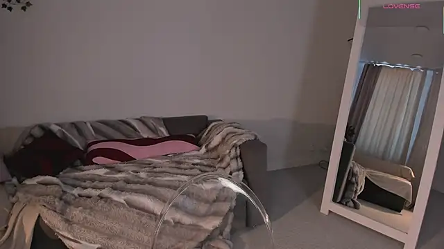 Ash Hasmy online show from 04/19/26, 05:19