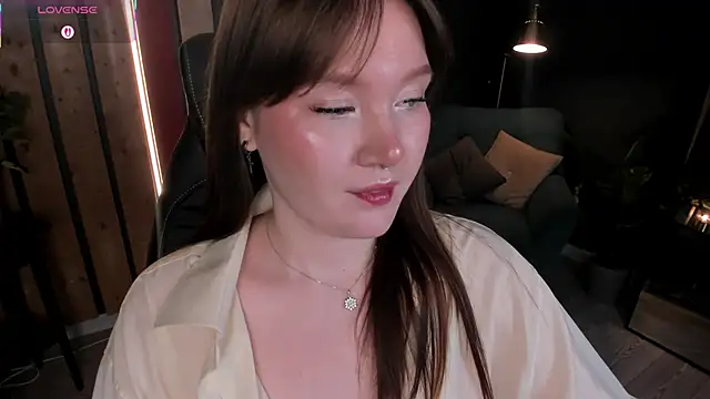 Snapshot of Ash_Hasmy chatting on 01/07/26, 12:21 Ash Hasmy online show from 01/07/26, 12:21