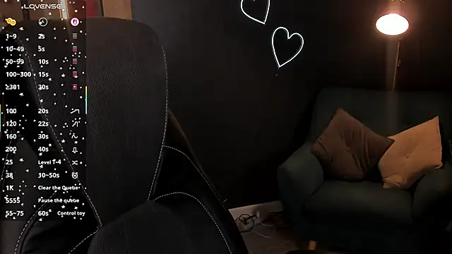 Ash Hasmy online show from 11/22/25, 12:15