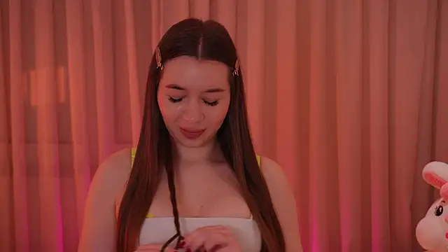 LiaGotti online show from 12/02/25, 05:36