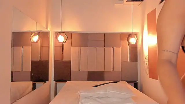 FreyrStone online show from 04/09/26, 08:59