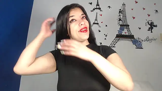 Snapshot of IVONNE_SEX chatting on 10/02/25, 05:49 IVONNE SEX online show from 10/02/25, 05:49