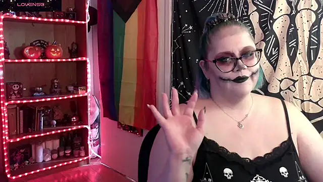 Kinky Witch online show from 10/27/25, 04:41