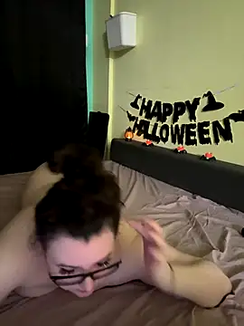 HaleyAyush online show from 10/29/25, 04:50