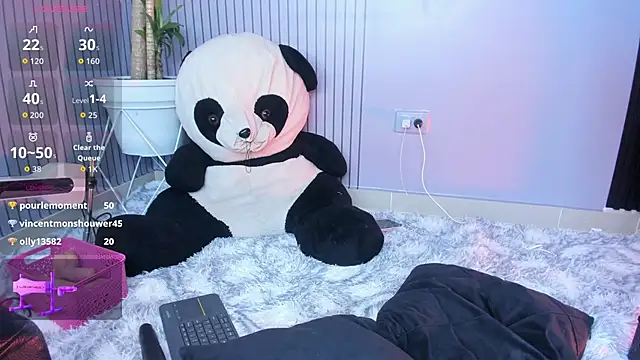 Im perla  online show from 10/26/25, 02:17