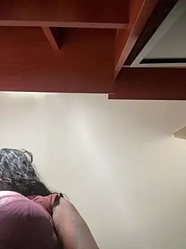 Alexia 24 online show from 03/24/26, 08:31