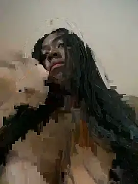 Alexia 24 online show from 11/02/25, 02:16