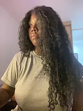 Alexia 24 online show from 04/05/26, 01:45