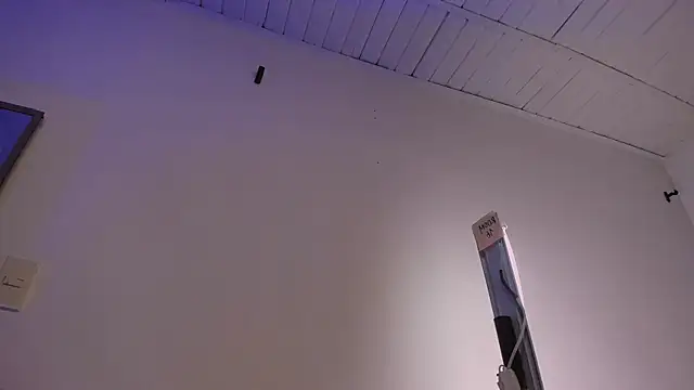 Snapshot of revenmiller_ chatting on 02/16/26, 07:34 revenmiller online show from 02/16/26, 07:34