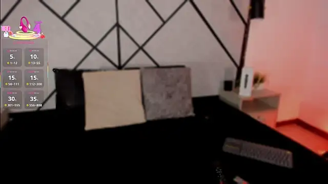 revenmiller  online show from 11/25/25, 07:58