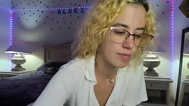 aalokitaa online show from 11/04/25, 06:06