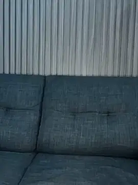 Hailey-Fox online show from 12/04/25, 10:20