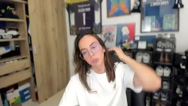 double trouble  online show from 04/16/26, 04:46