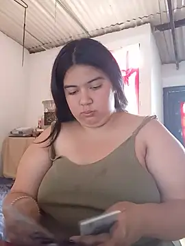Snapshot of sultana_mihrima chatting on 06/25/26, 06:13 sultana mihrima online show from 06/25/26, 06:13