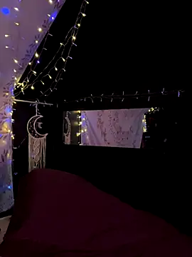 Snapshot of BossMomma0387 chatting on 09/20/25, 03:28 BossMomma0387 online show from 09/20/25, 03:28