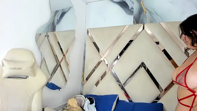 arixht online show from 03/18/26, 08:32