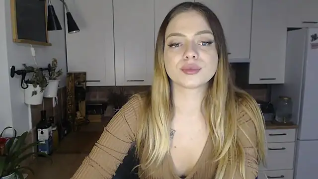 BuffyxLUST online show from 12/03/25, 03:11