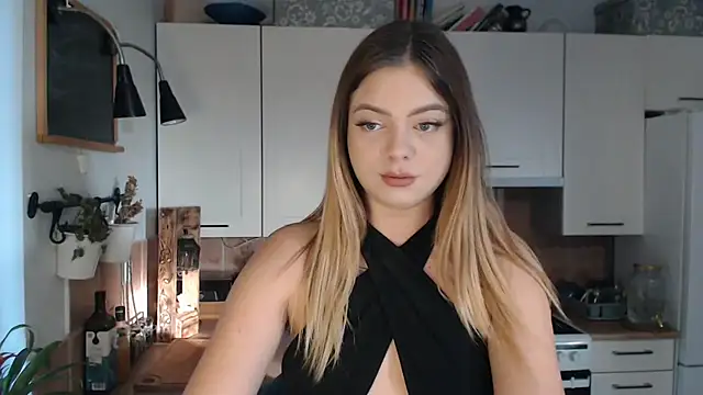 BuffyxLUST online show from 11/28/25, 08:03