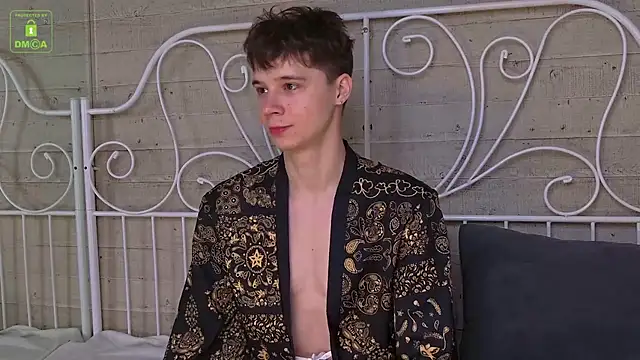 AnthonyHall online show from 12/03/25, 04:35