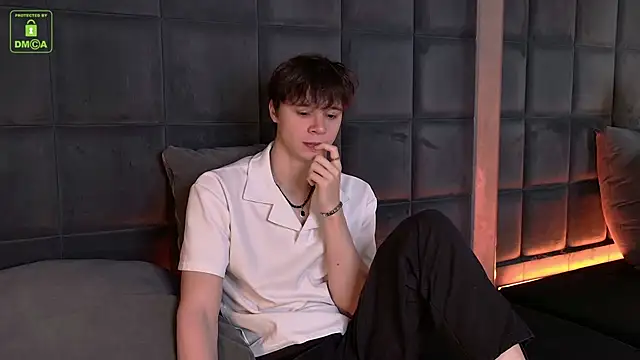 AnthonyHall online show from 11/26/25, 10:26